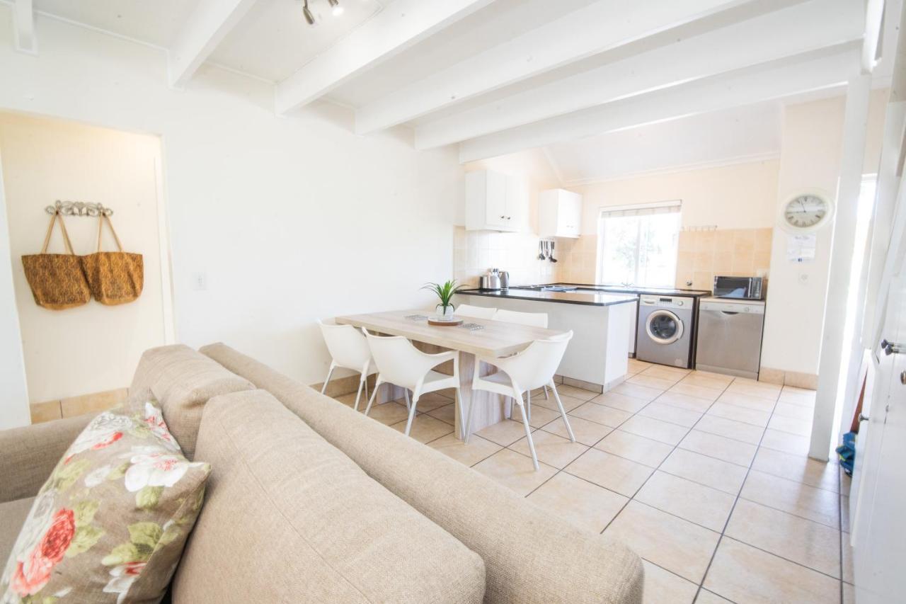 Апартаменты Seven River Club Mews Плеттенберг-Бей Экстерьер фото